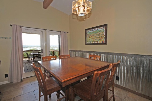 Lakepoint Lookout Home image 25