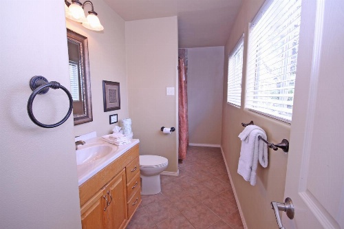 Lakepoint Lookout Home image 4